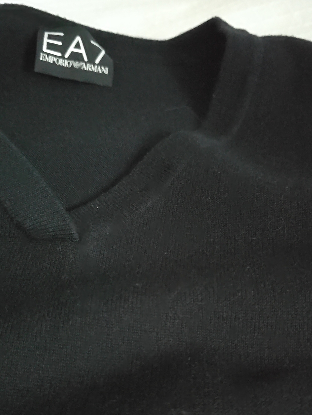 💥EA7 Emporio Armani Black V-Neck Knit Sweater Striped Sides & Sleeves L - Picture 13 of 13